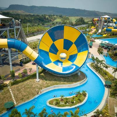 Giá tốt. Outdoor Fiberglass Water Park Slide with 6-8mm Thickness and 10 Years Service Life in Customized Size trực tuyến