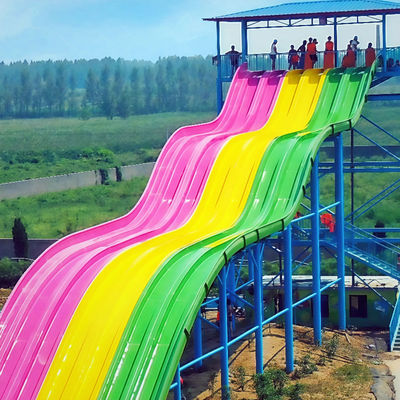 Giá tốt. Rainbow Racing Water Slide Fiberglass Material Service Life Over 10 Years Color Customized Use For Water Park Equipment Swimming Pool trực tuyến
