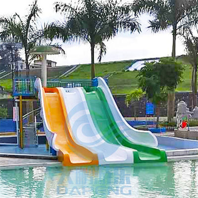1.8M Mat Racer Water Slide Trẻ em Thiết bị chơi nước ngoài FRP