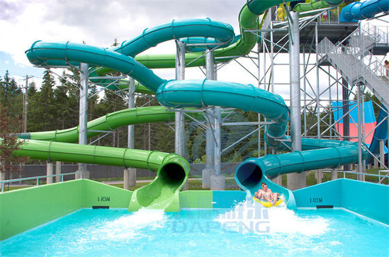 Công viên nước ống nước bên trong slide thủy tinh sợi bao bọc slide nước xoắn ốc