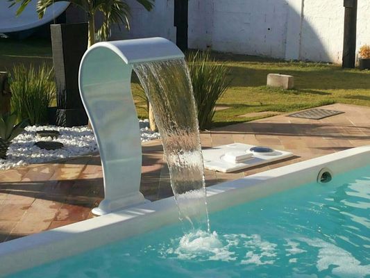 Giá tốt. OEM Bơi SPA Phòng tắm phụ kiện trang trí Water Curtain Fountain Heads Waterfall trực tuyến