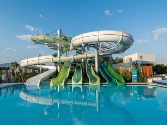 Giá tốt. Người lớn ngoài trời đa slide sợi thủy tinh thiết lập cho công viên giải trí nước sân chơi trực tuyến