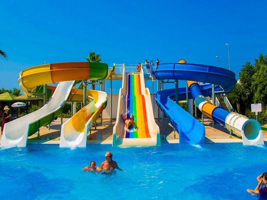 Giá tốt. OEM Công viên nước ngoài sân chơi nước thủy tinh slide nước bán trực tuyến