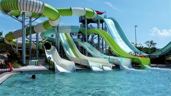 Giá tốt. OEM hồ bơi thủy tinh slide bên ngoài nước công viên giải trí chơi bộ xe trực tuyến