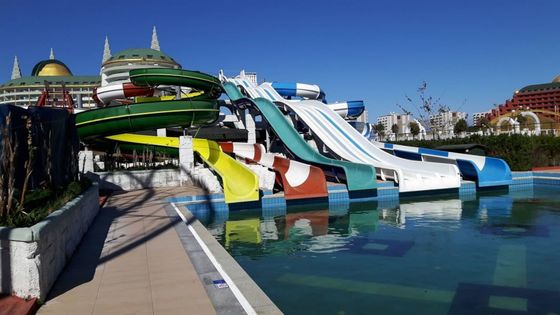 Giá tốt. Water Amusement Park Rides Game Big Fiberglass Slide for Sale trực tuyến