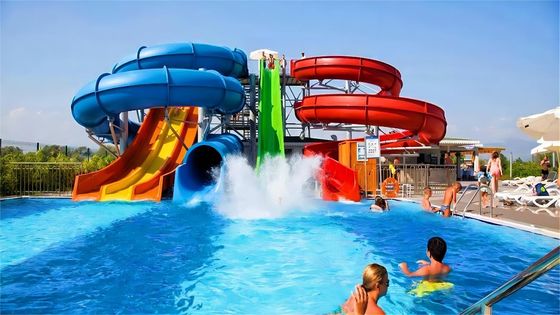 Giá tốt. 10mm Độ dày Sợi thủy tinh Trượt nước Trẻ em Công viên nước sân chơi Nhà chơi trực tuyến