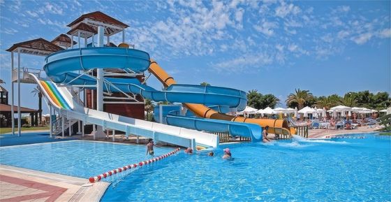 Công viên giải trí ngoài trời Trẻ em chơi trò chơi nước Slide khổng lồ