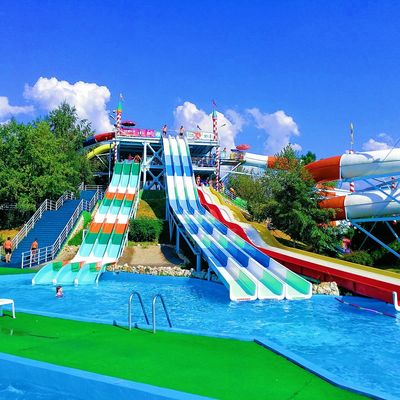 Giá tốt. ODM Kid Aqua Theme Park Bể bơi Nước vui vẻ đồ chơi đi bộ Slide Set sợi thủy tinh trực tuyến