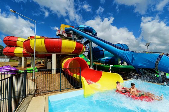 Giá tốt. Công viên chơi nước sân chơi Bể bơi Thiết bị hồ bơi Slide xoắn ốc sợi kính trực tuyến