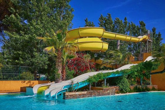 Giá tốt. ODM Công viên nước Bể bơi Mùa hè Trò chơi nước Thiết bị chơi Spiral Slide trực tuyến