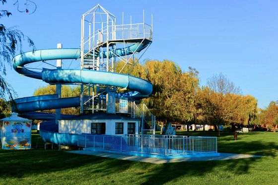 Giá tốt. Giải trí ngoài trời Công viên nước Aqua Thiết kế trẻ em đi xe chơi Thiết bị trượt nước sợi thủy tinh trực tuyến