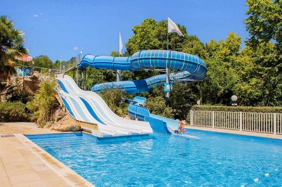 Giá tốt. Công viên nước thương mại Thiết bị giải trí Slide sợi thủy tinh 1 người trực tuyến