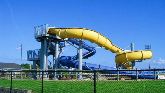 Giá tốt. OEM Công viên nước trẻ em sân chơi Bể bơi Trò chơi ngoài trời Slide sợi thủy tinh trực tuyến
