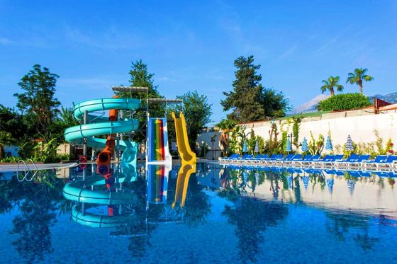 5-12 M chiều rộng bể bơi trò chơi Công viên nước trượt đối với người lớn 18,5Kw Điện lực