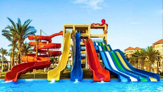 Giá tốt. Sân chơi nước Vải thủy tinh trượt xoắn ốc cho trẻ em Bể bơi trực tuyến