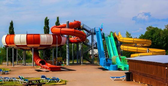 Công viên nước trẻ em giải trí bể bơi sợi thủy tinh ống xoắn ốc Bowl Slide Set