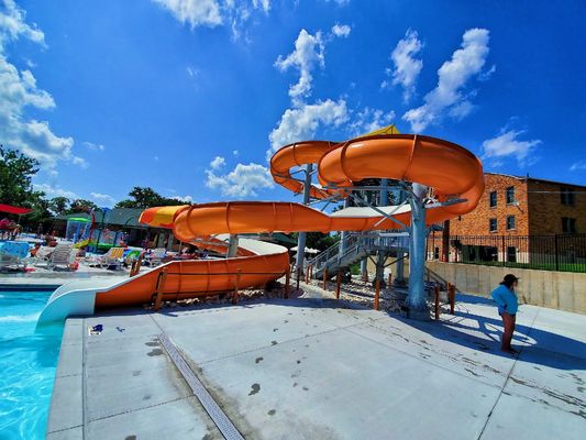 Giá tốt. Thiết bị bể bơi sân chơi ngoài trời Slide xoắn ốc sợi thủy tinh trực tuyến