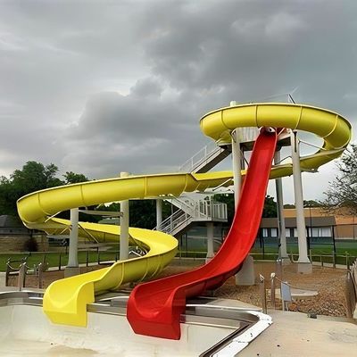 Giá tốt. Trẻ em Aqua Attractions Trò chơi Thiết bị thiết kế công viên sân chơi nhà hồ bơi trượt trực tuyến