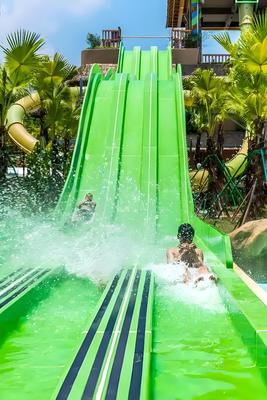 Giá tốt. High-Speed Racing Rainbow Fiberglass Slide for Commercial Water Parks with 30-60 Days Delivery trực tuyến