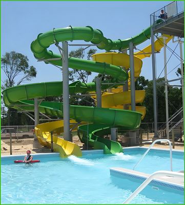 chất lượng 3D Design Pool Water Slide Customed Color Fiberglass Capacity Of 100KG Suitable For Adult And Child Water Games nhà máy